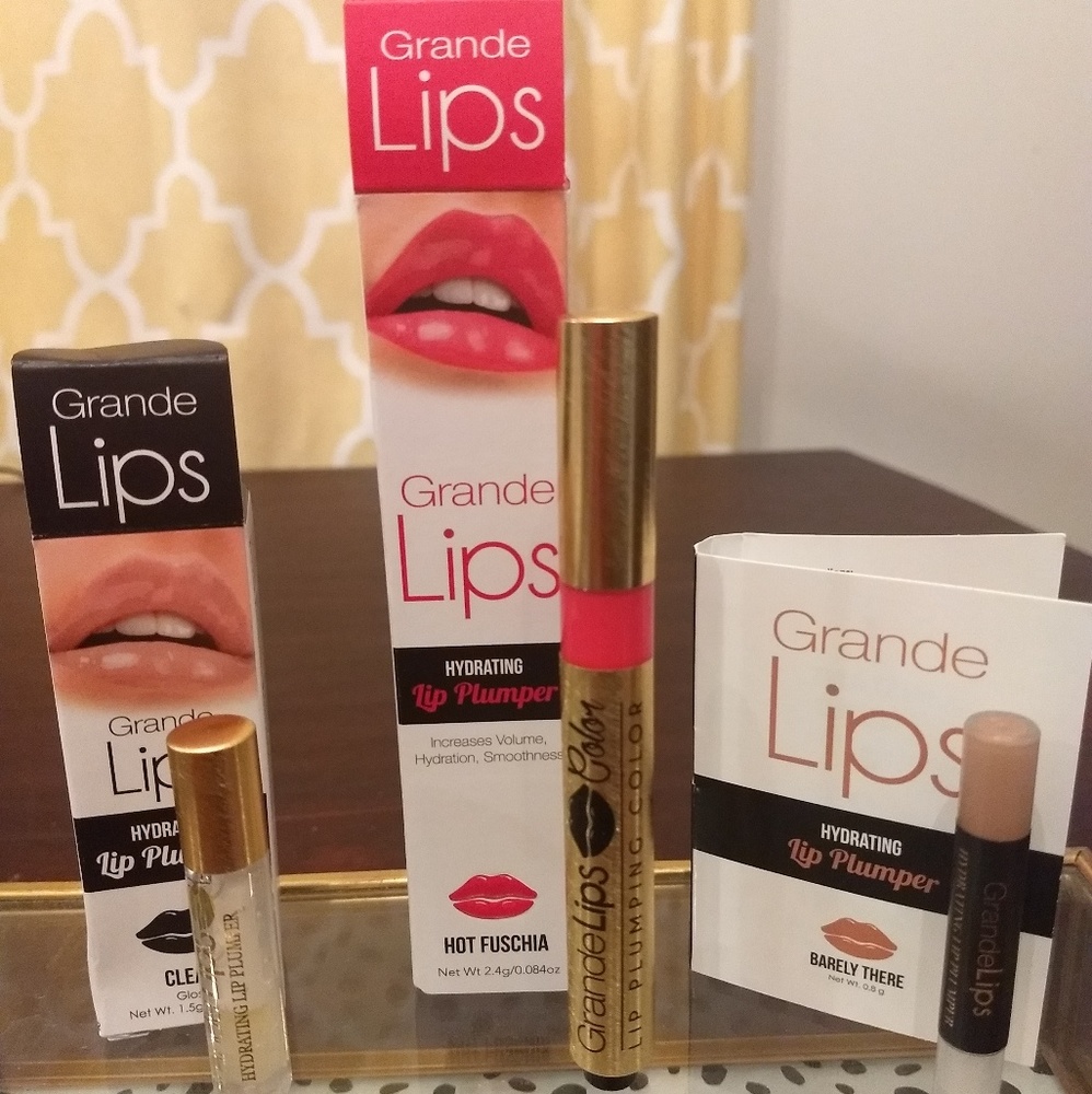 💋 Fall in Love with Grande Lips 💋